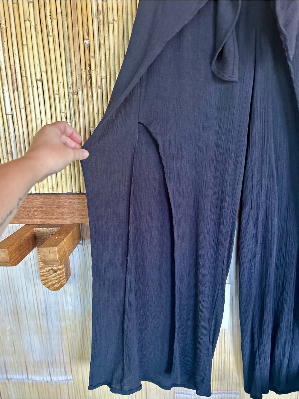 Kona Sol Black Wide-Leg Pants Flowy Legs High Slit Tie Front Draped Beach Summer